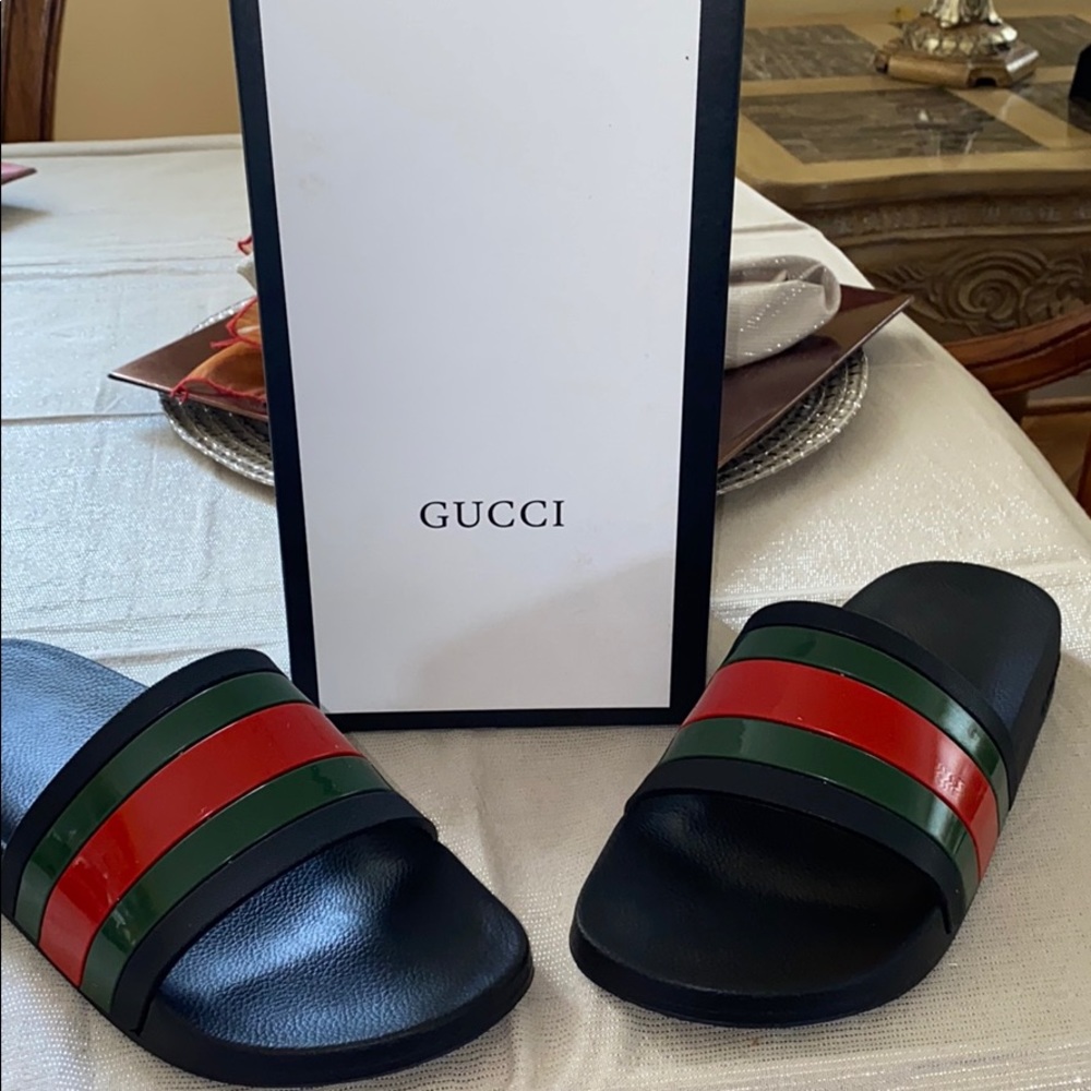 Men’s Gucci slides